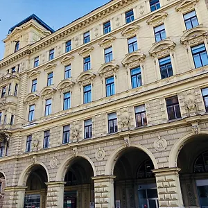 Kh Universitaet Appartamento Vienna